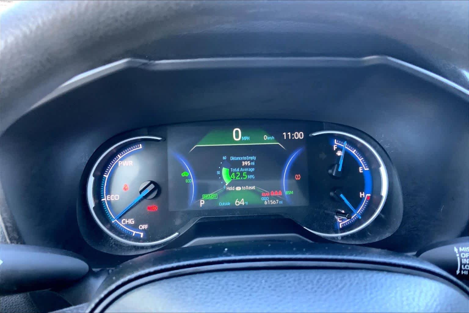 Used 2025 Ice Cap Toyota Hybrid XLE image 26