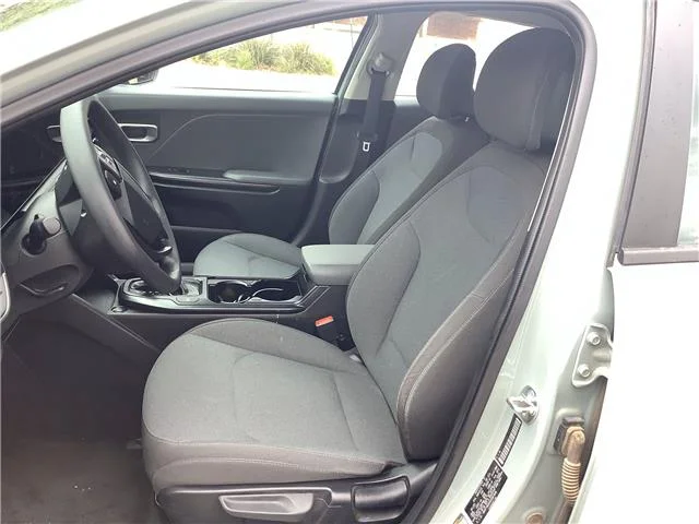 Used 2025 Steel Gray KIA LXS (IVT) image 17