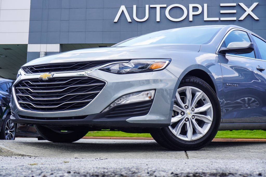 Used 2025 Gray Chevrolet LT image 2