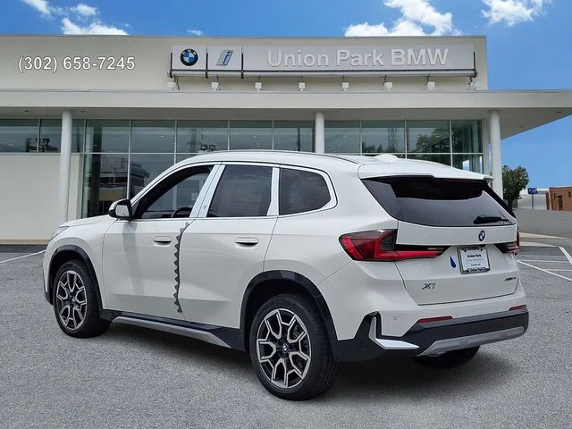 New 2026 Alpine White BMW xDrive28i image 6
