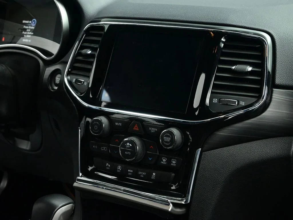 Used 2021 Gray Jeep Laredo X image 66