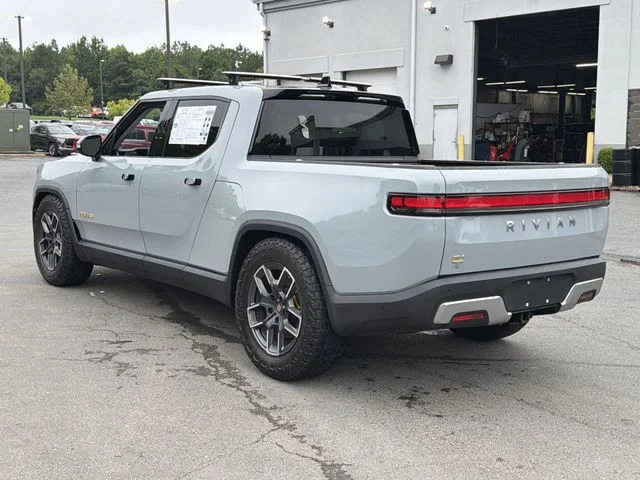 Used 2022  Rivian Adventure image 11