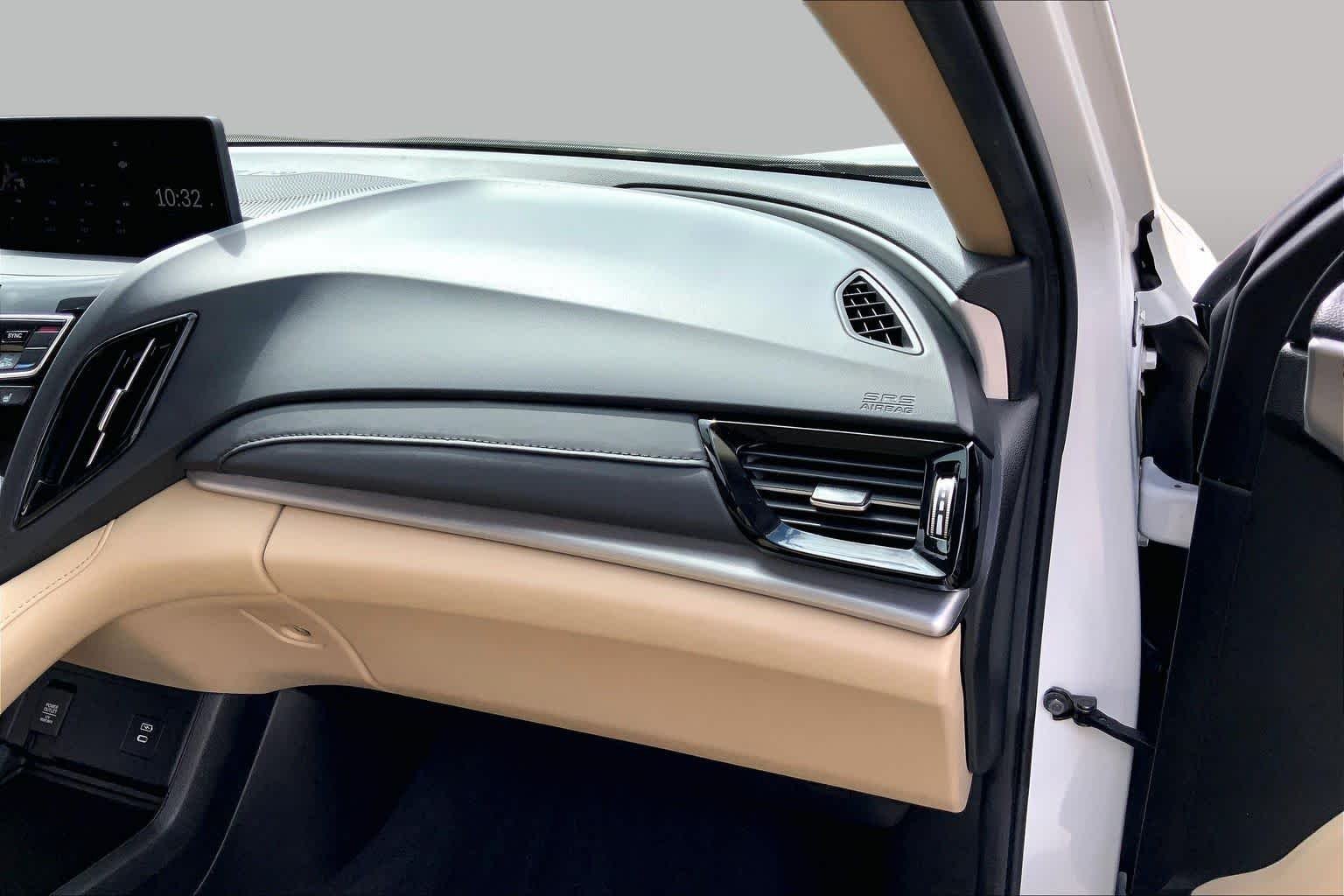 Used 2024 Platinum White Pearl Acura  image 17