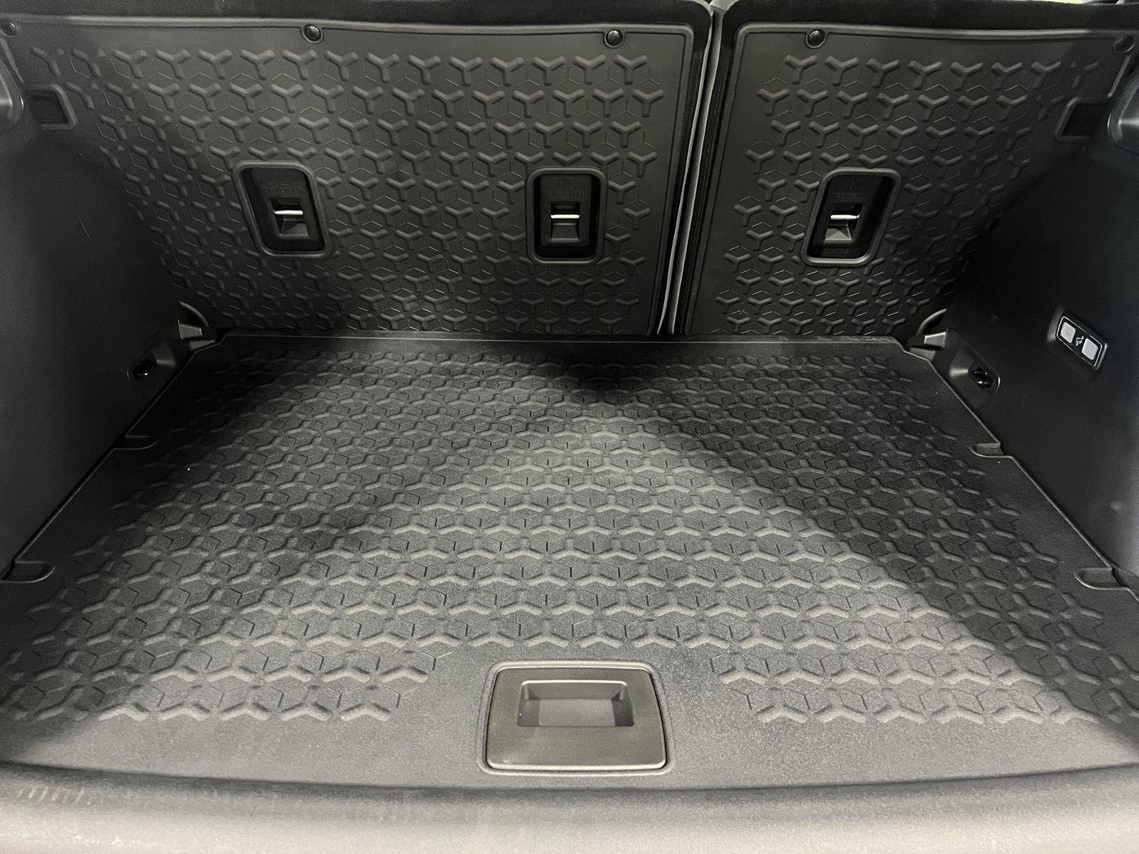 New 2026 Oxford White Ford Badlands® image 15