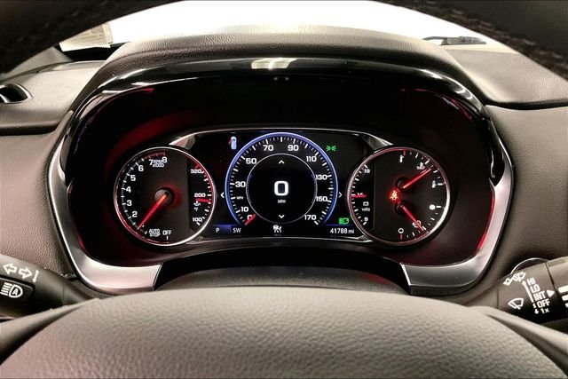 Used 2023 Iridescent Pearl Tricoat Chevrolet High Country image 29