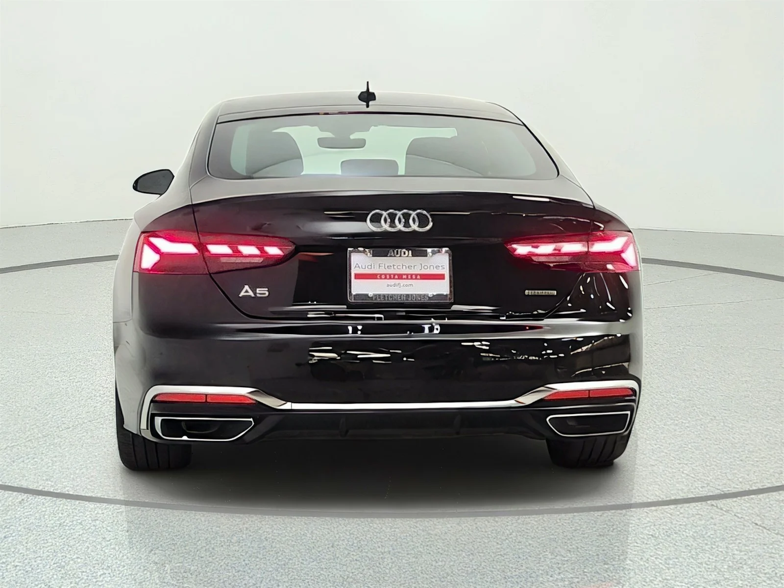 Used 2023 Mythos Black Metallic Audi S line Premium image 6