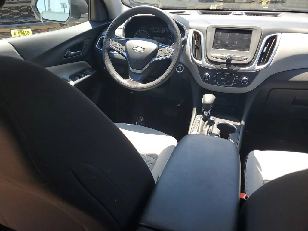 Used 2023 Summit White Chevrolet LS image 11