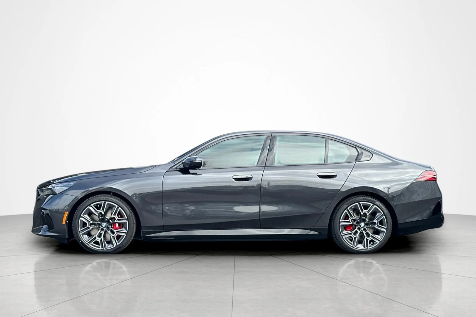 New 2027 Dark Graphite Metallic BMW eDrive40 image 2