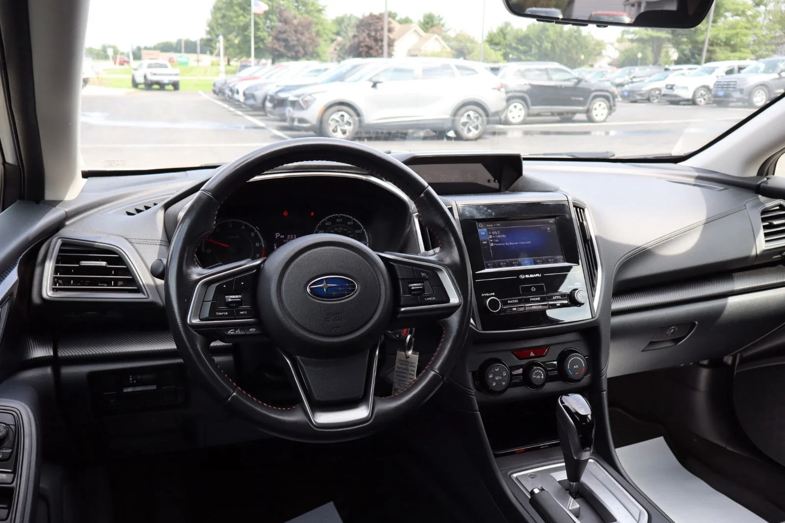 Used 2018 Ice Silver Metallic Subaru 2.0i Premium image 26