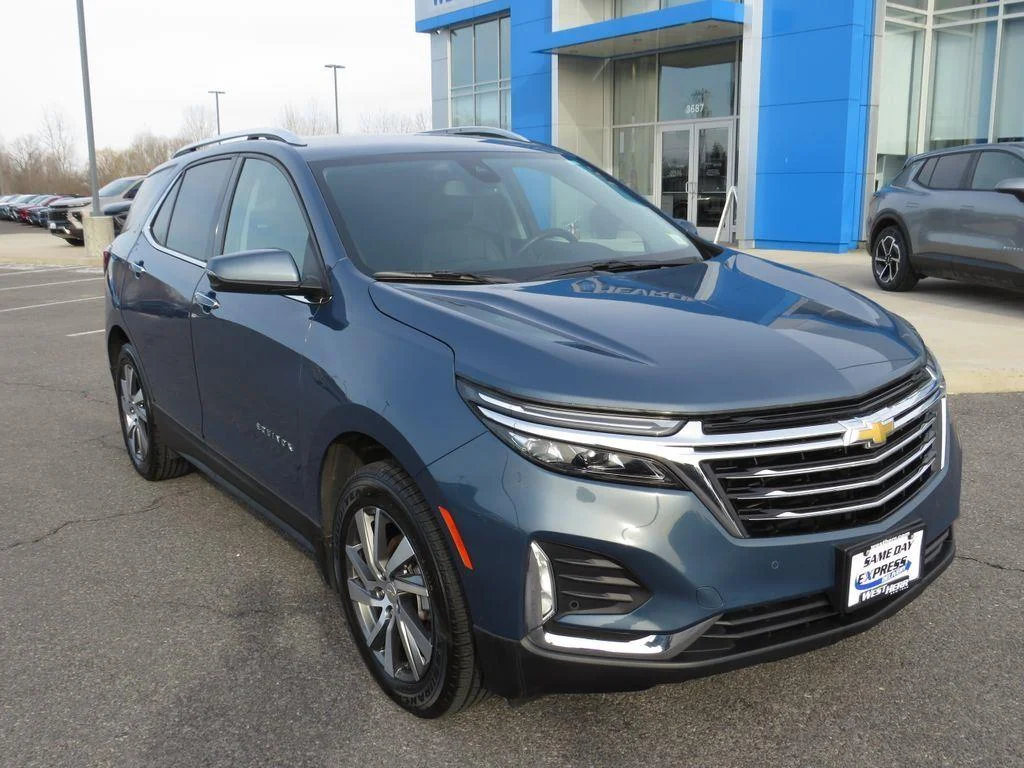 Used 2024 Lakeshore Blue Metallic Chevrolet Premier image 3