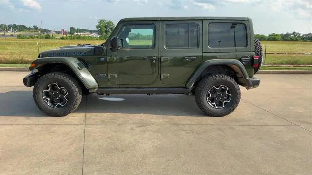 New 2023 Sarge Green Clear-Coat Exterior Paint Jeep Rubicon 4xe image 5