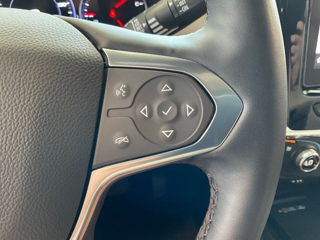 Used 2023 Red Chevrolet Premier image 12