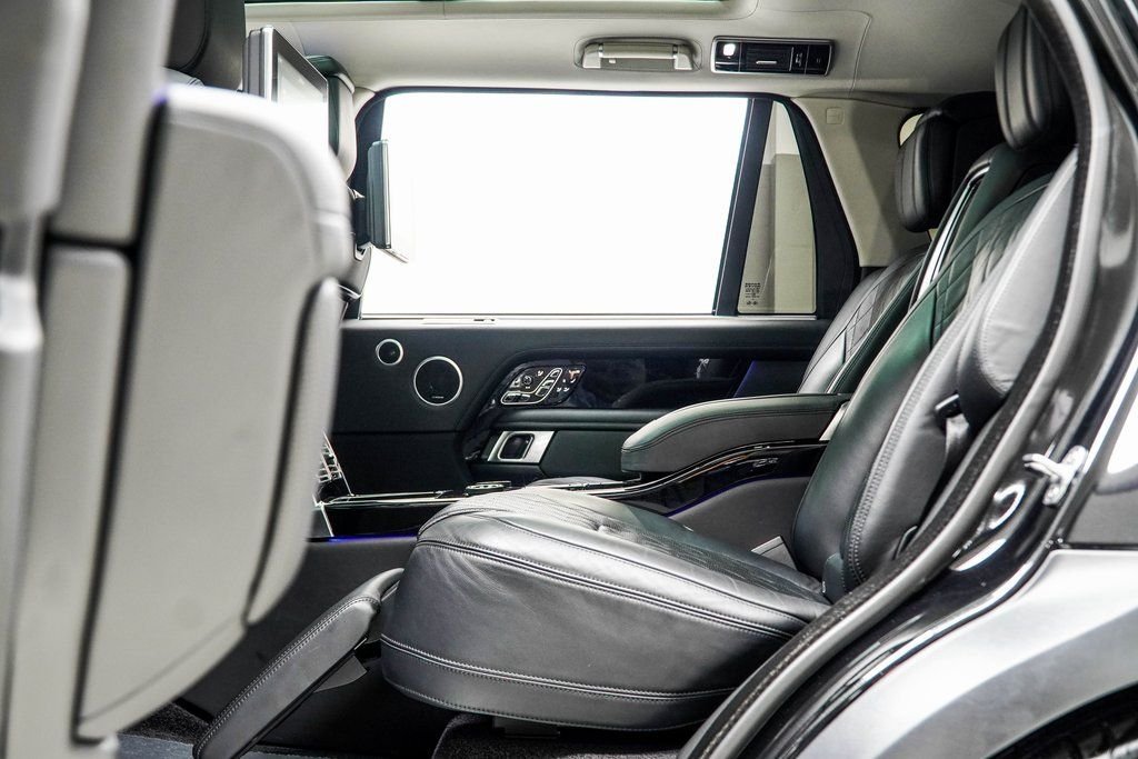 Used 2022 Black Land Rover SVAutobiography image 44