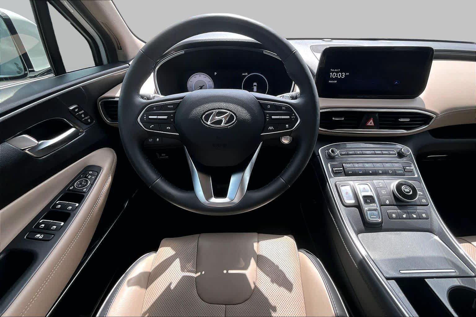 Used 2021 Quartz White Hyundai Limited image 6