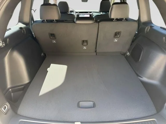 New 2026 Baltic Gray Metallic Clear-Coat Exterior Paint Jeep Limited Reserve image 19