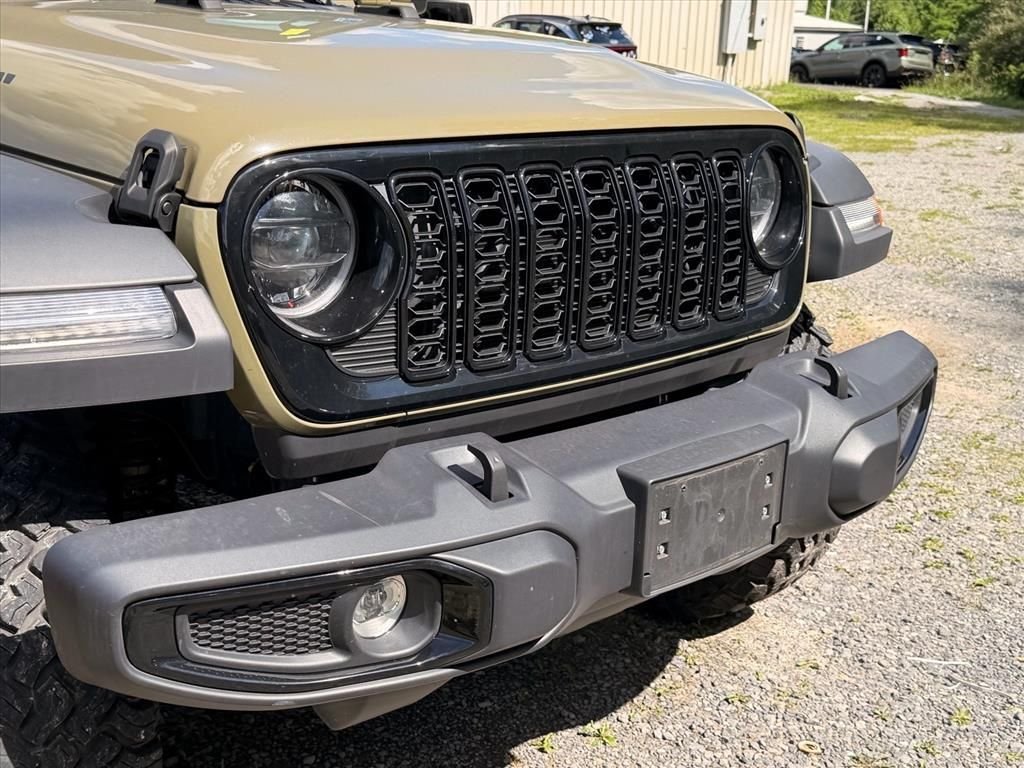 Used 2025 Green Jeep Willys image 23