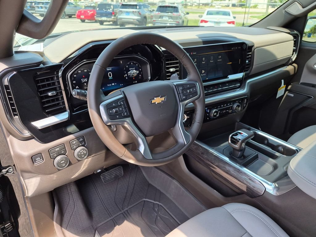 2026 Chevrolet Silverado 1500 LTZ - Photo 32