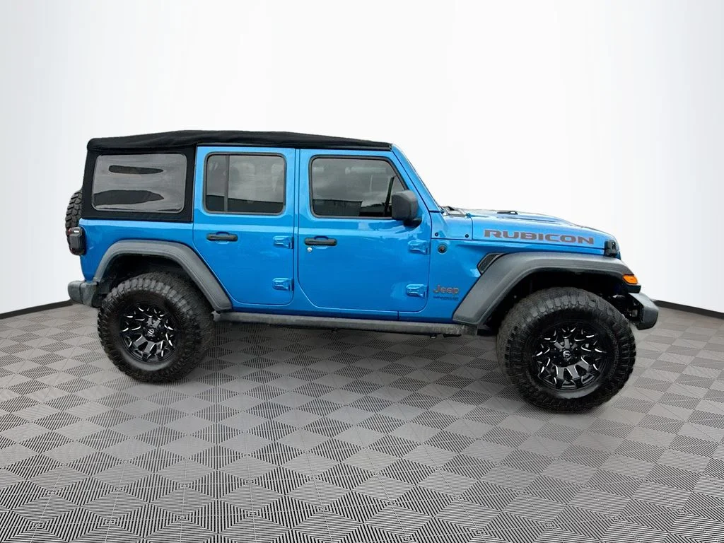 Used 2022 Blue Jeep Unlimited Rubicon image 5