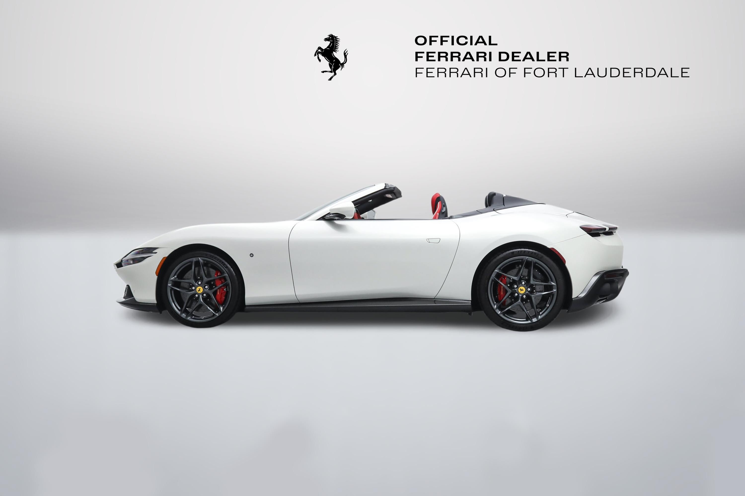 Certified Used 2025 Bianco Italia Ferrari  image 4