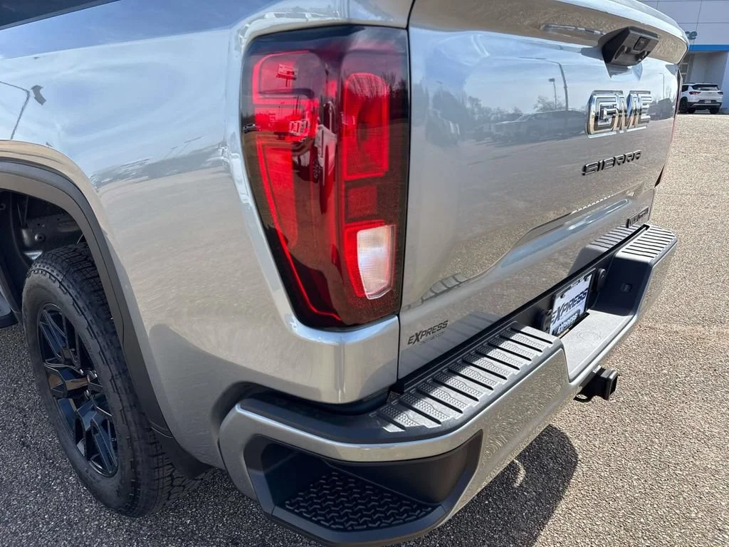 2026 GMC Sierra 1500 Elevation - Photo 11