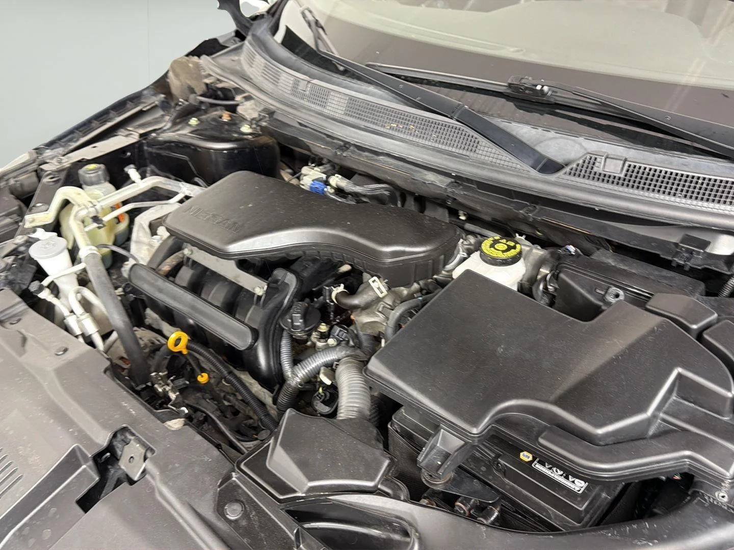 Used 2022 Magnetic Black Pearl Nissan SV image 12