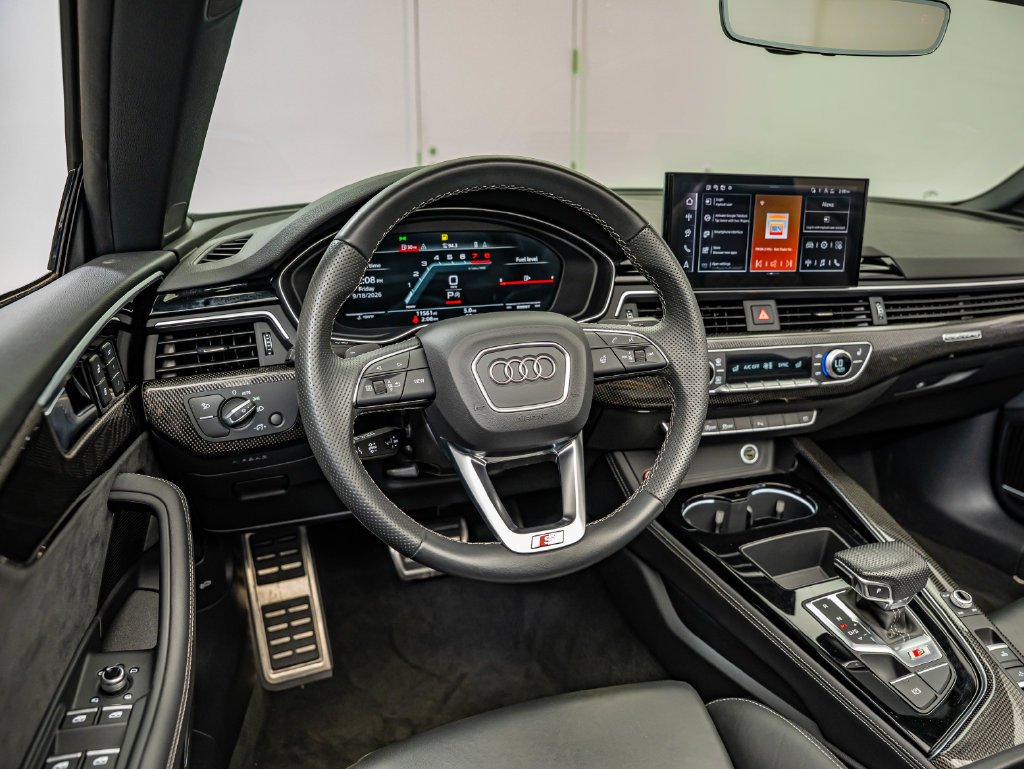 Used 2024 Glacier White Metallic/Black Roof Audi 3.0T Premium Plus image 31