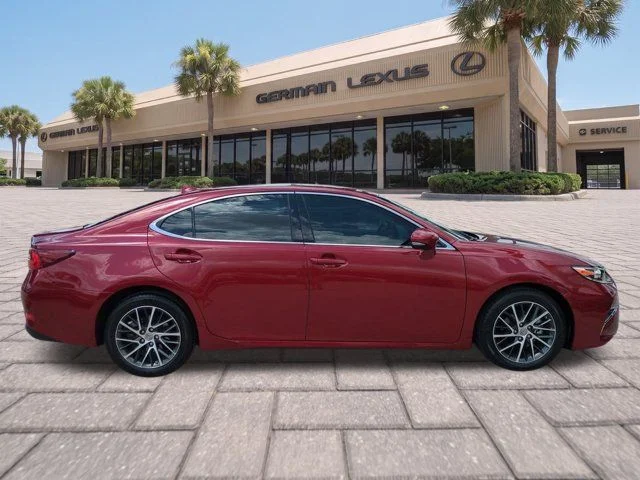 Used 2017 Red Lexus 350 image 3