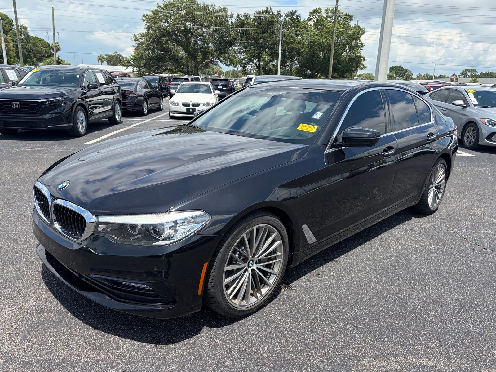 Used 2018 Black BMW 530i image 3