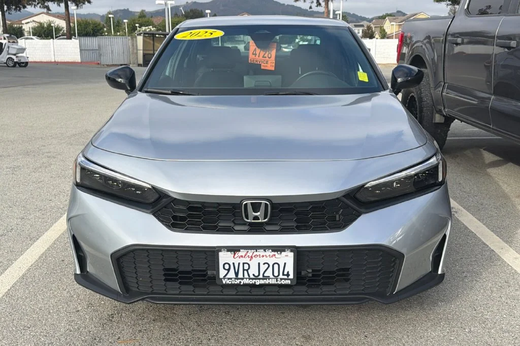 Certified Used 2025 Solar Silver Metallic Honda Sport image 3