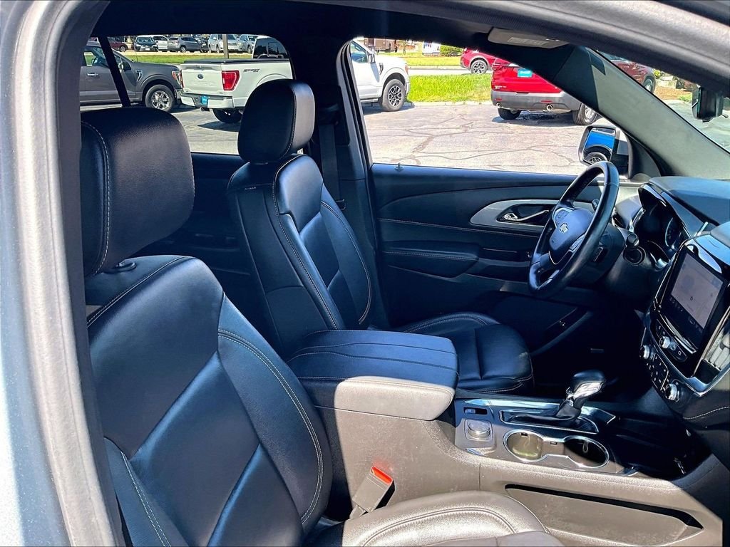 Used 2023 Gray Chevrolet LT Leather image 11