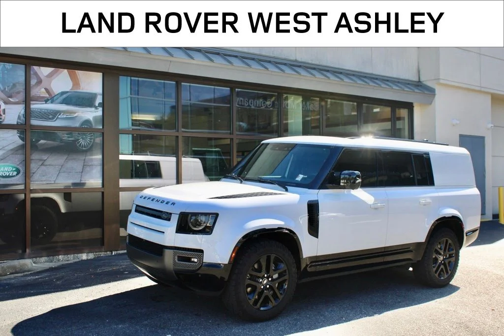 2024 Land Rover Defender 130 Outbound P400's photo