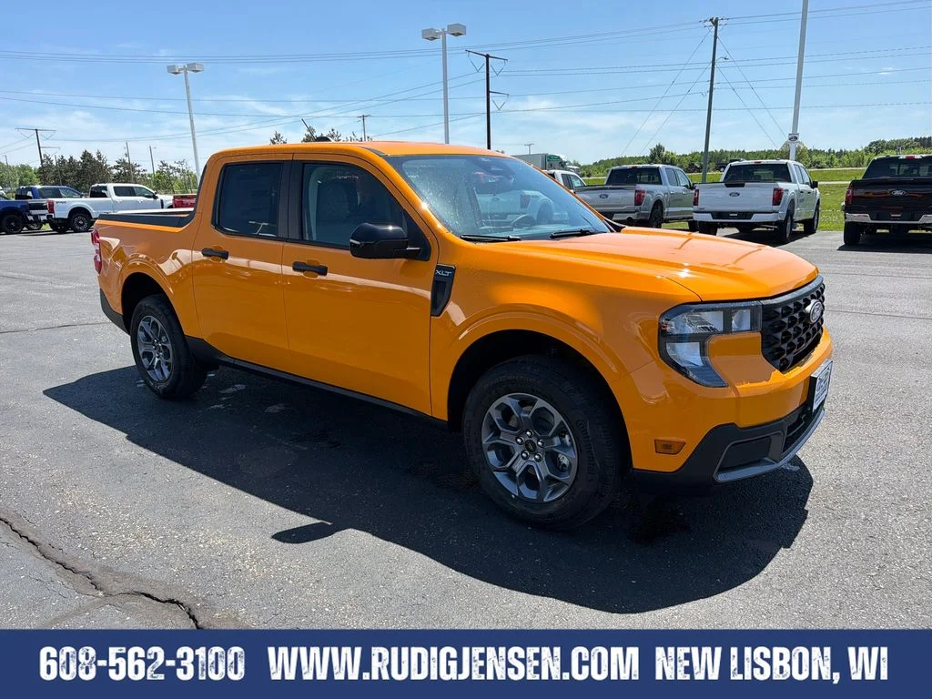 New 2026 Orange Ford XLT image 7
