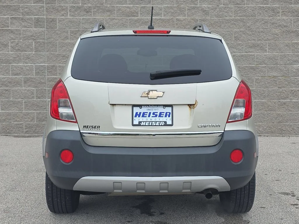 Used 2013 Gold Chevrolet 2LS image 12