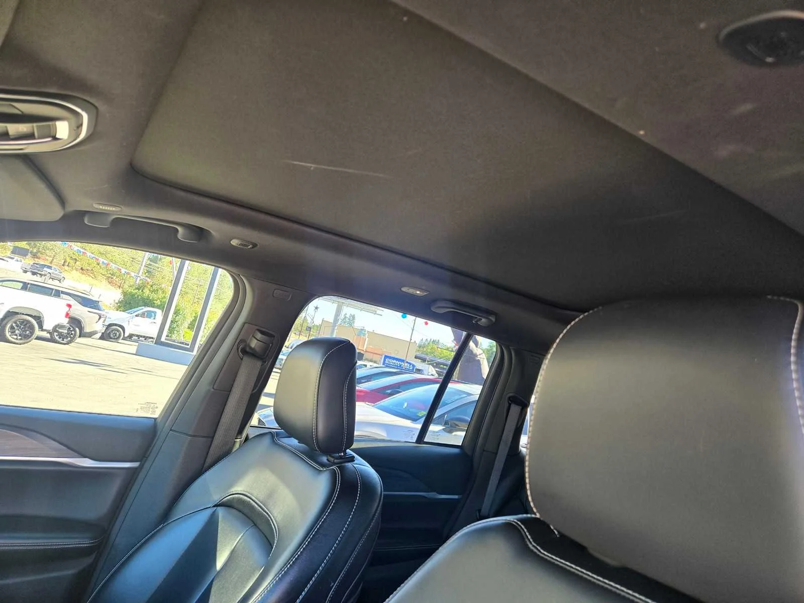 Used 2024  Jeep  image 15