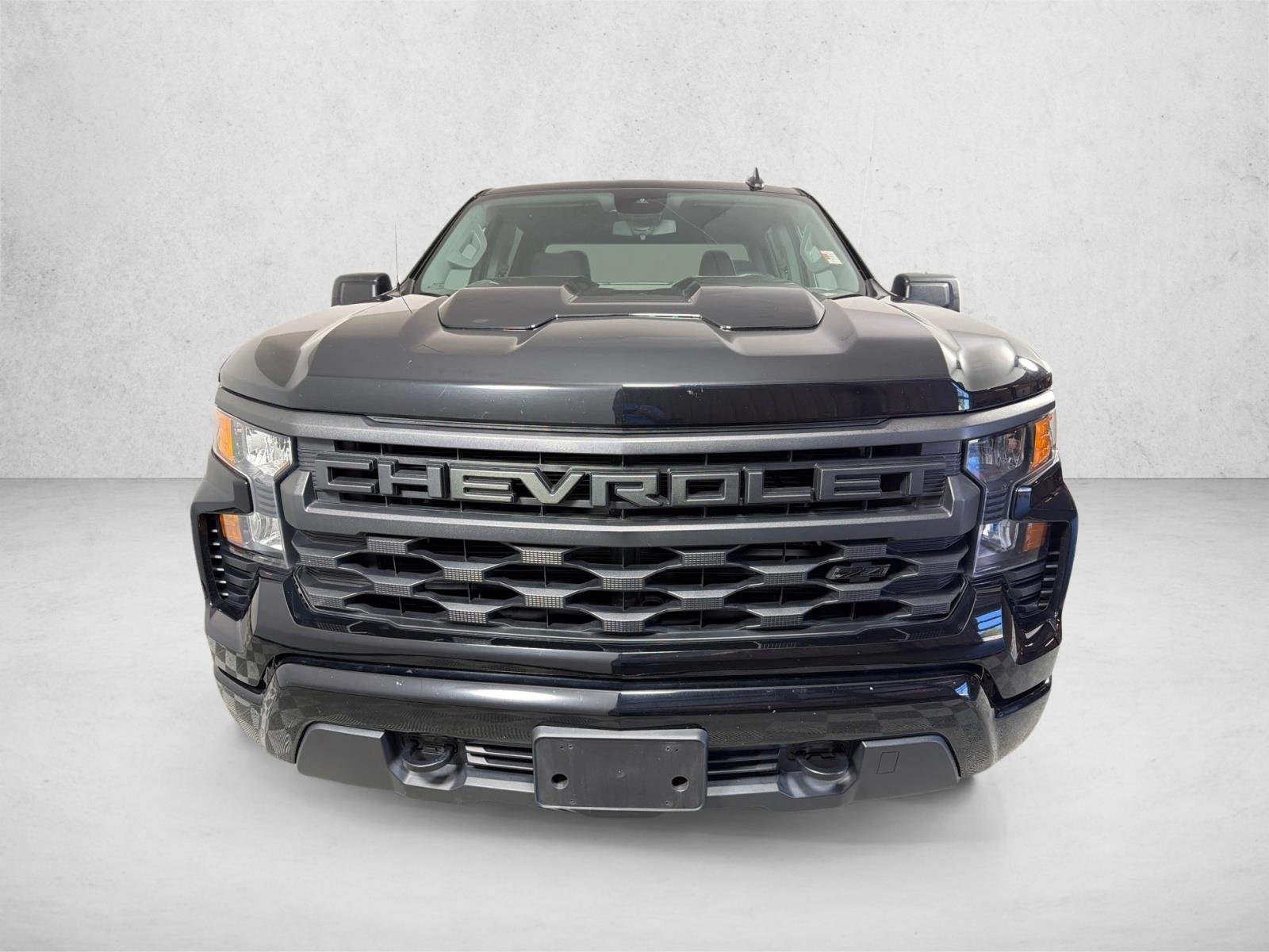 Used 2023 Black CHEVROLET  image 8