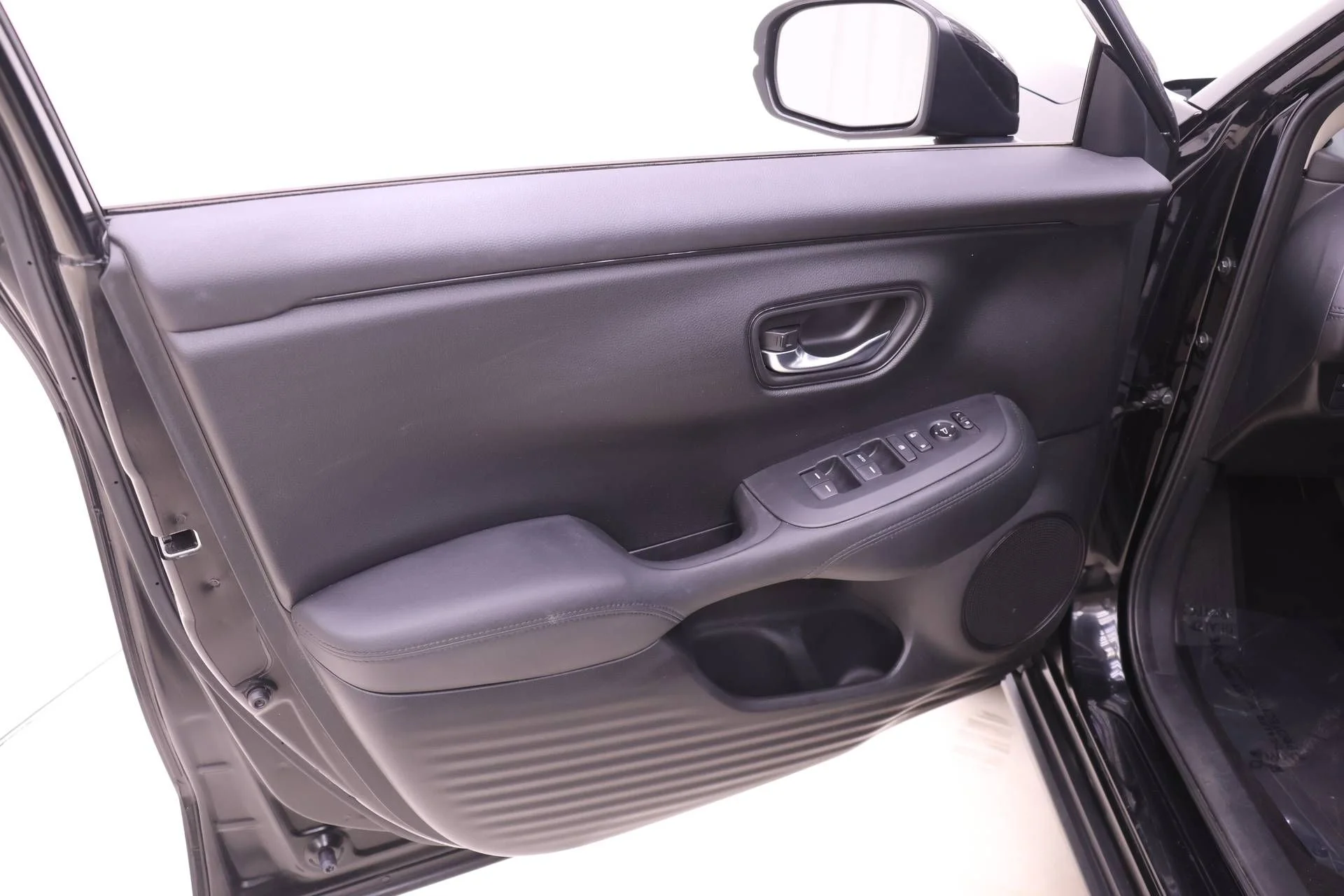 2023 Honda HR-V LX - Photo 10