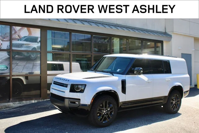 2024 Land Rover Defender 130 Outbound