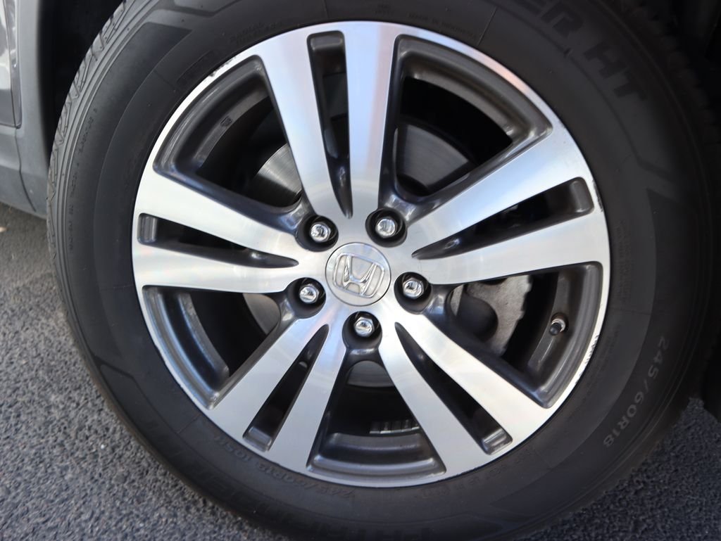 2017 Honda Pilot EX-L - Photo 16