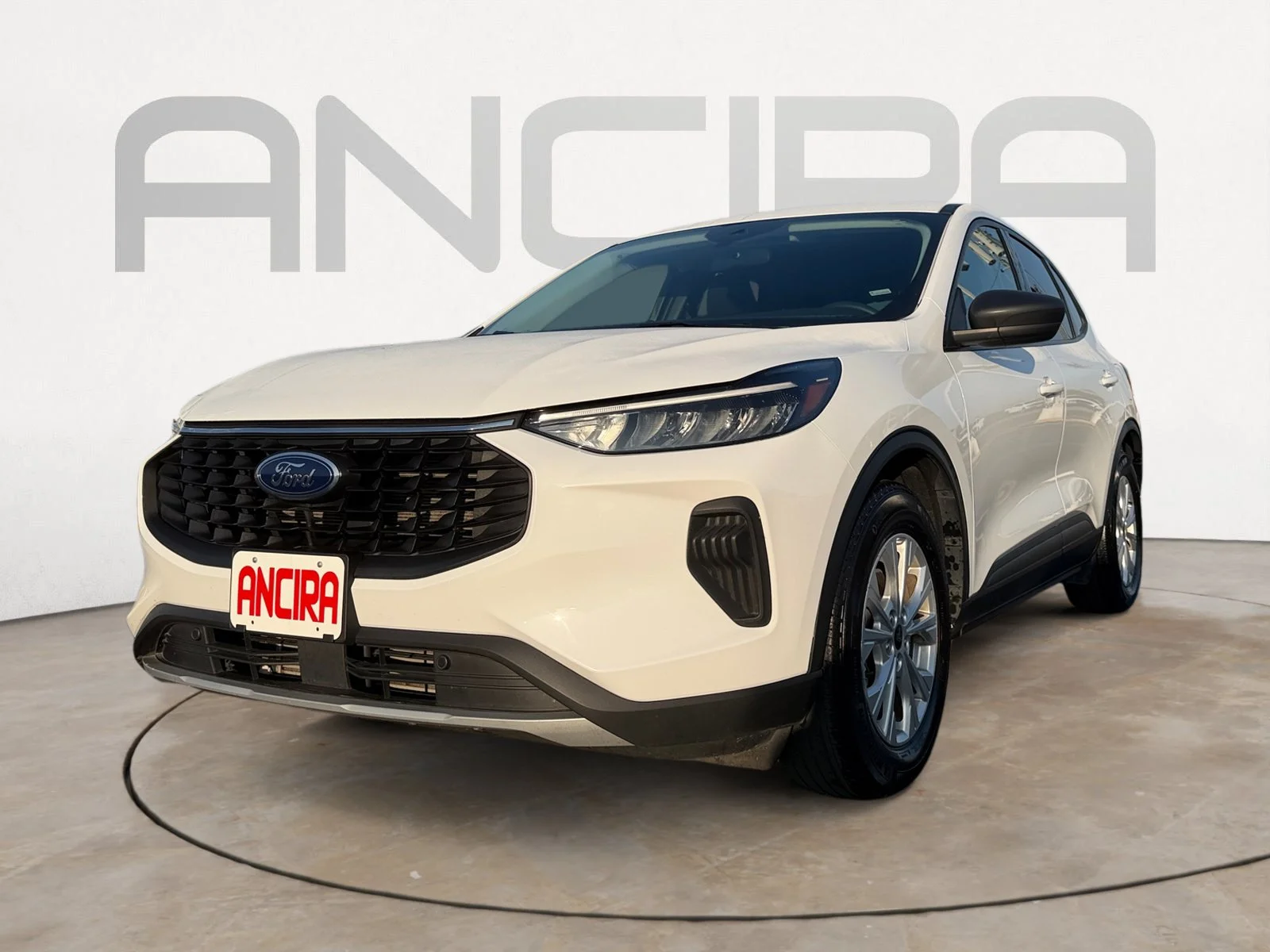 Used 2025 Oxford White Ford Active image 4