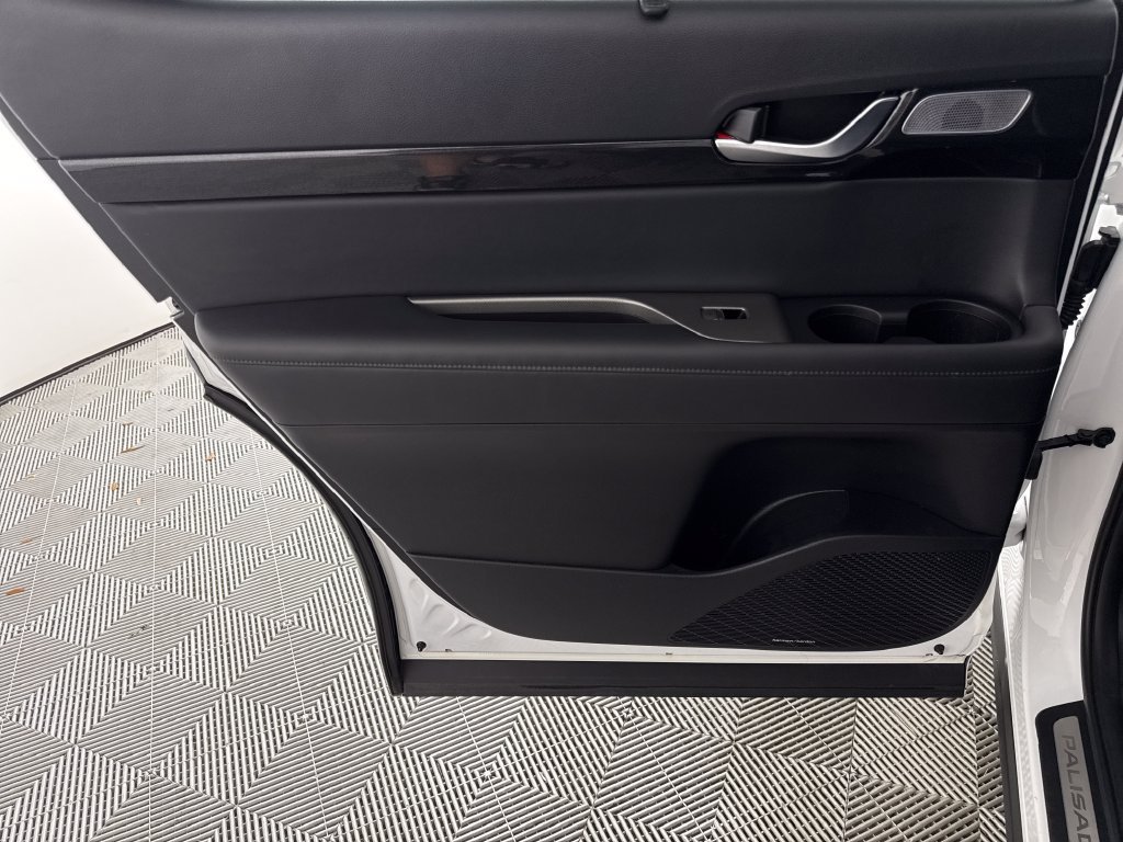 2022 Hyundai Palisade Limited - Photo 14
