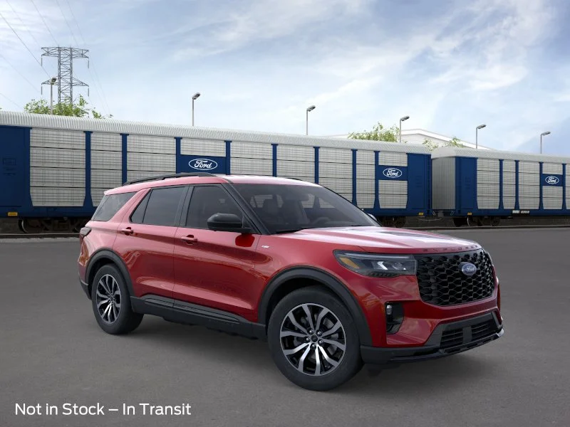 New 2026 Rapid Red Metallic Tinted Clearcoat Ford ST-Line image 7