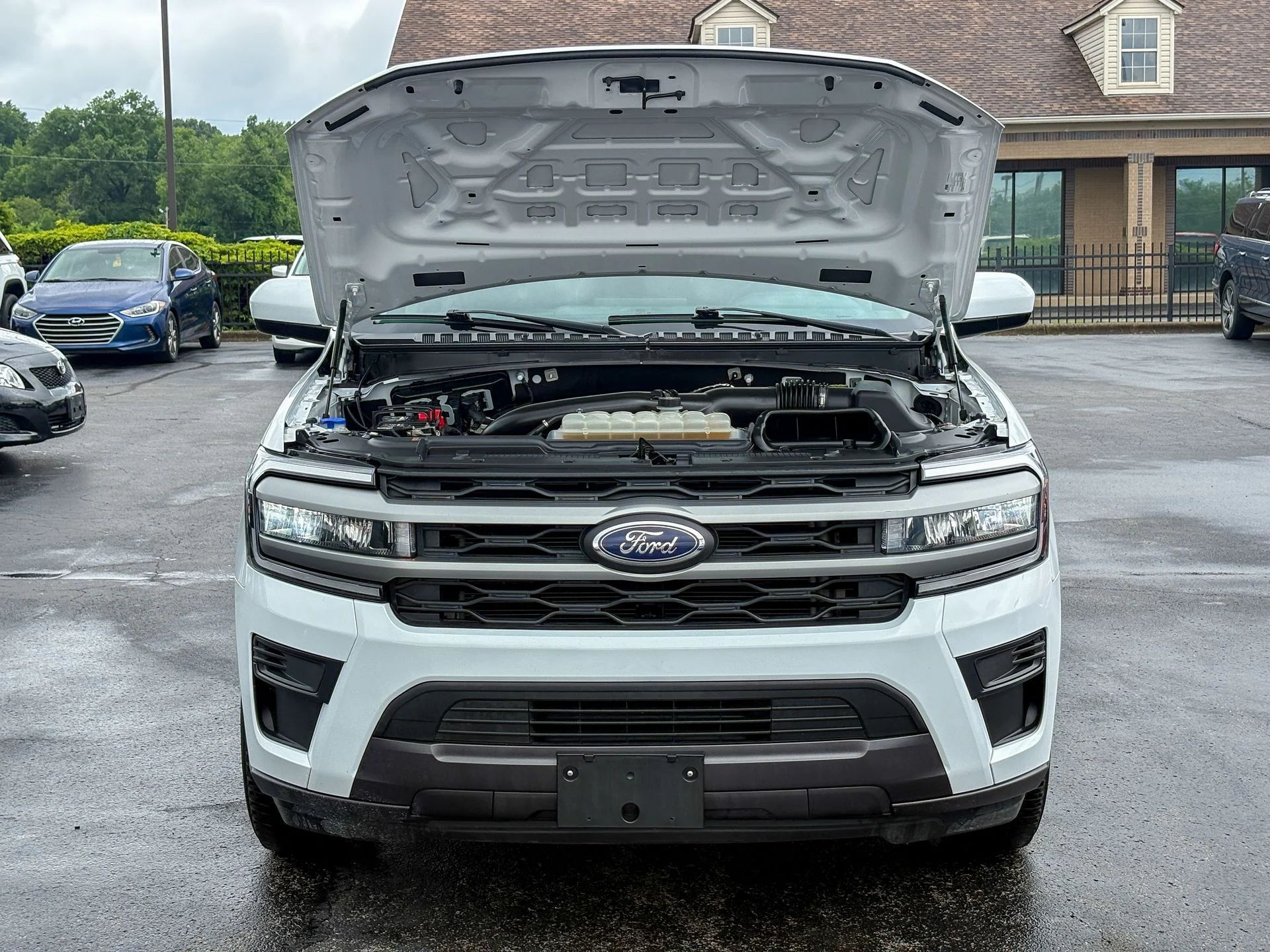 Used 2024 White Ford XLT image 38
