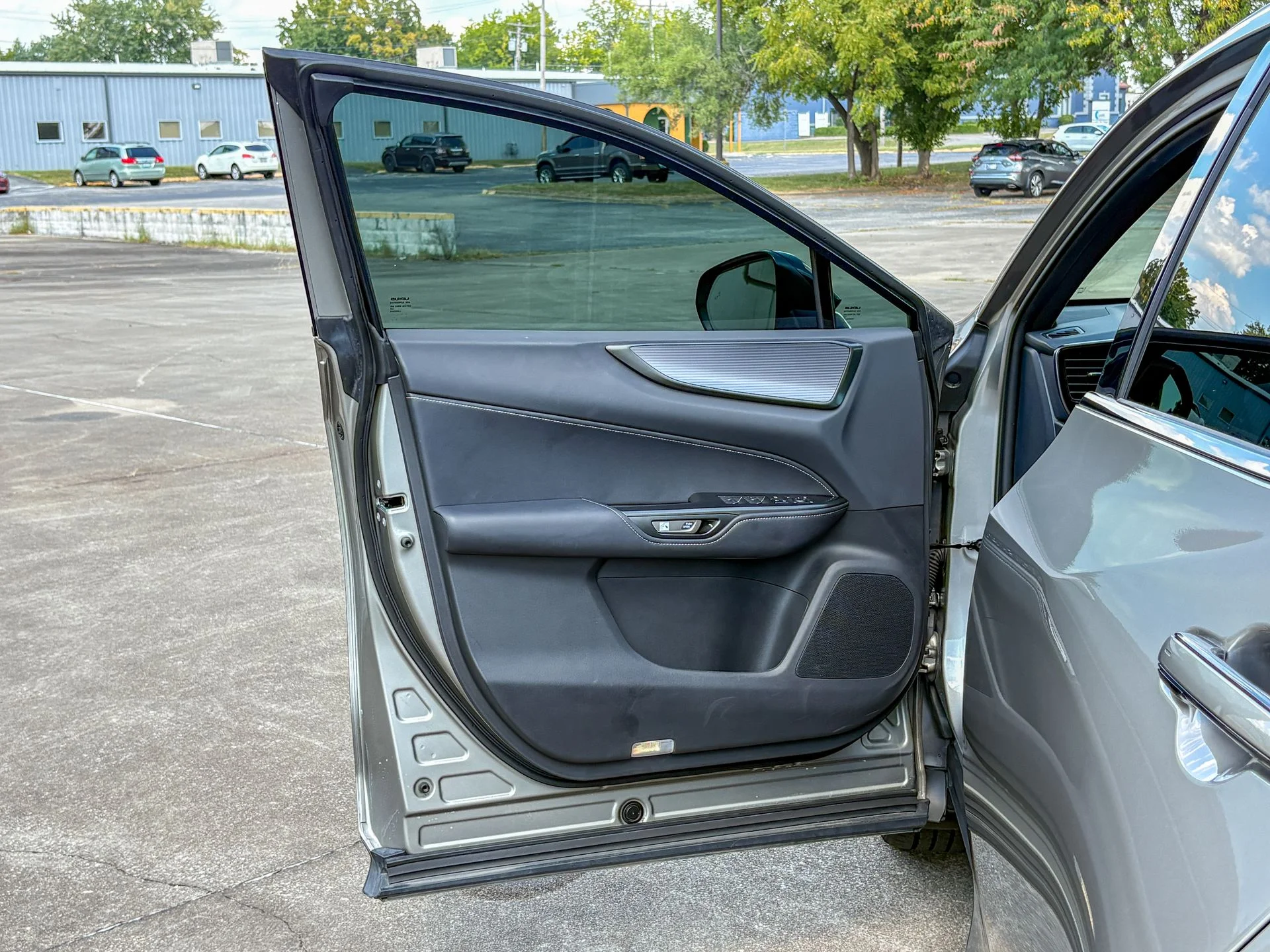 Used 2024 Silver Lexus 350 F SPORT Handling image 16