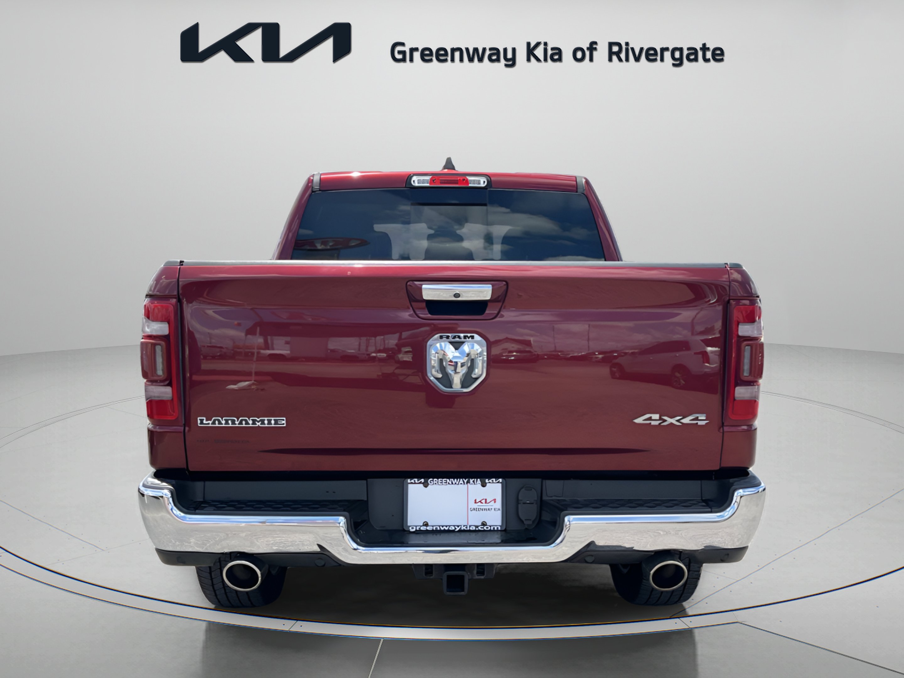 Used 2019 Delmonico Red Pearlcoat Ram Laramie image 6