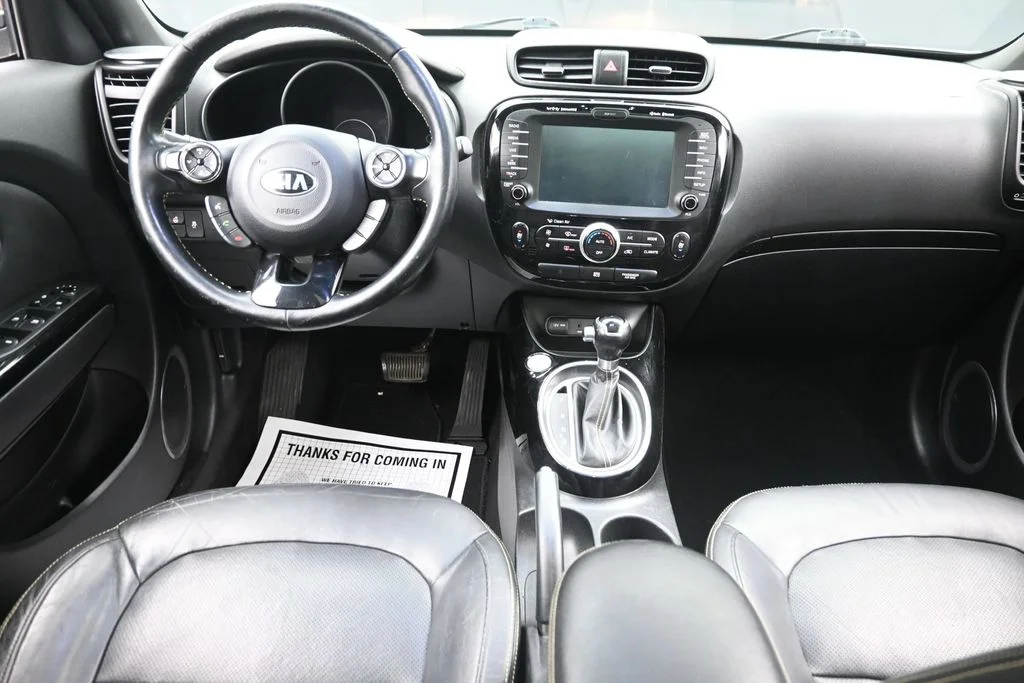 Used 2015 Brown Kia Plus image 14