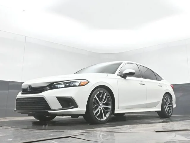 Certified Used 2024 Platinum White Pearl Honda 1.5T 4D TOURING image 97