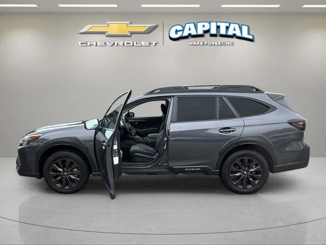 Used 2025 Charcoal Subaru Onyx Edition image 9