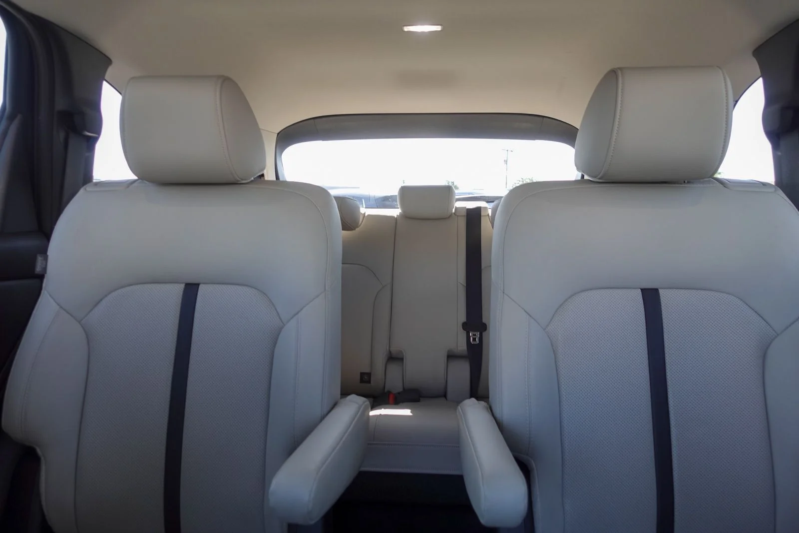 Certified Used 2024 Sonic Silver Mazda Premium image 21