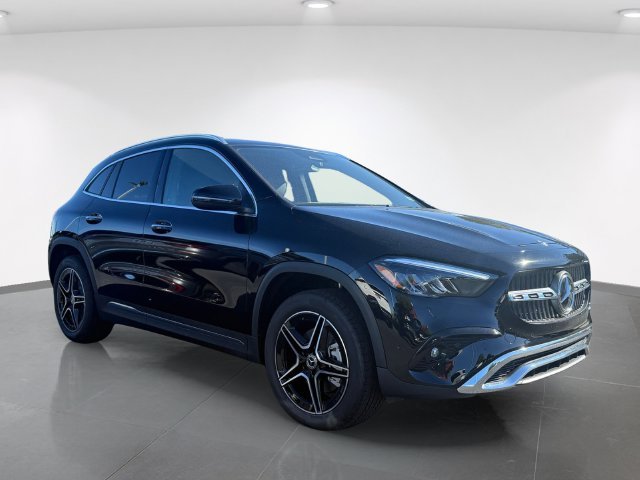 New 2026 Night Black Mercedes-Benz GLA 250 image 9