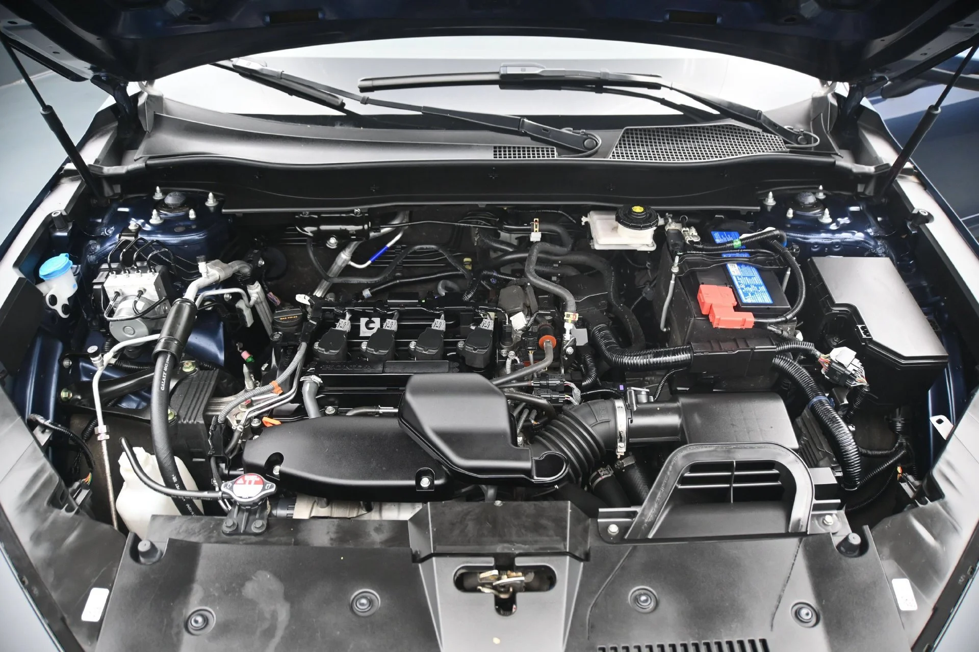 Used 2023 CANYON RIVER BLUE Honda EX-L AWD image 32